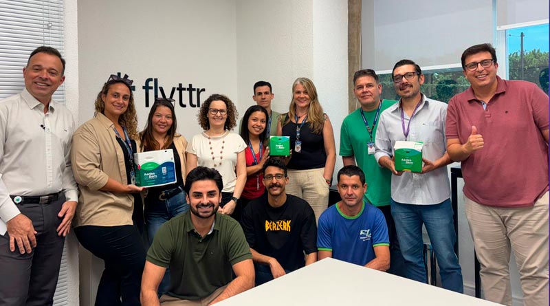 Equipes municipais realizam visita técnica para conhecer tecnologia de controle do Aedes aegypti